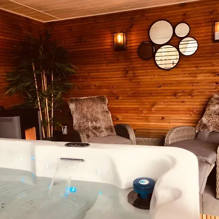 Le Fenil Hotel