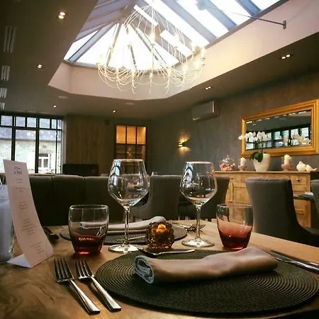 Le Fenil Hotel