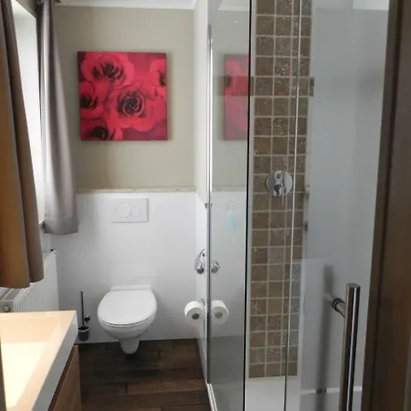 Le Fenil 3* Celles (Namur)