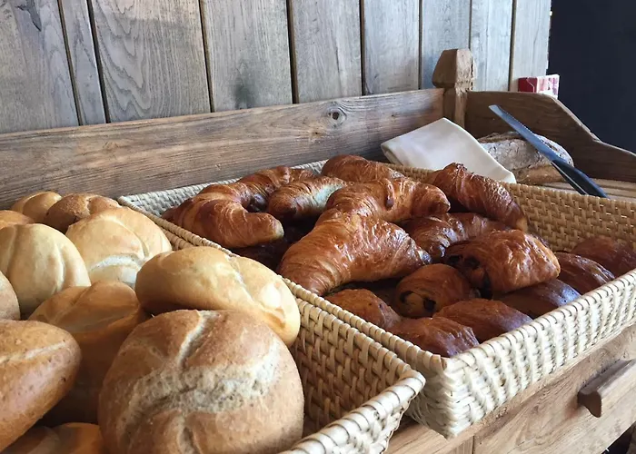 Le Fenil 3* Celles (Namur)